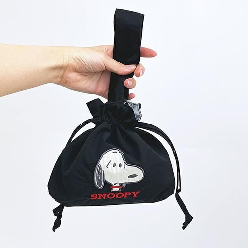 スヌーピーの巾着バッグ