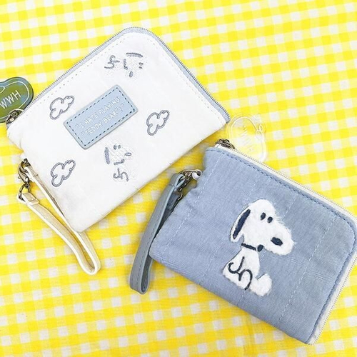 スヌーピーのパスケース