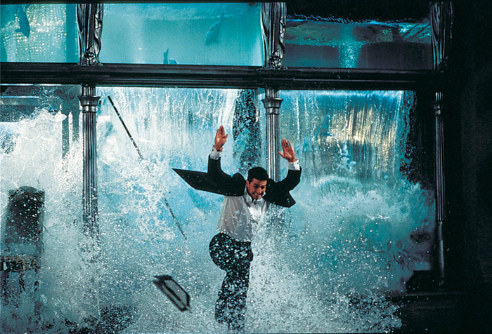 TM & Copyright (c)1996 Paramount Pictures. All rights reserved.