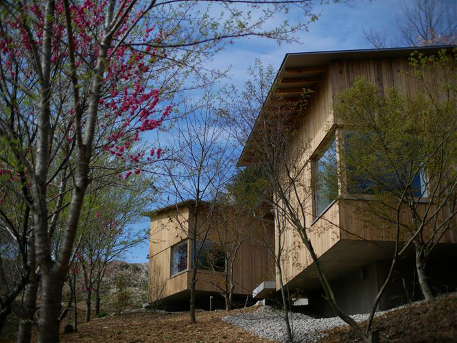 クロ テリエ 外観　Photo by Akihito Ishisone