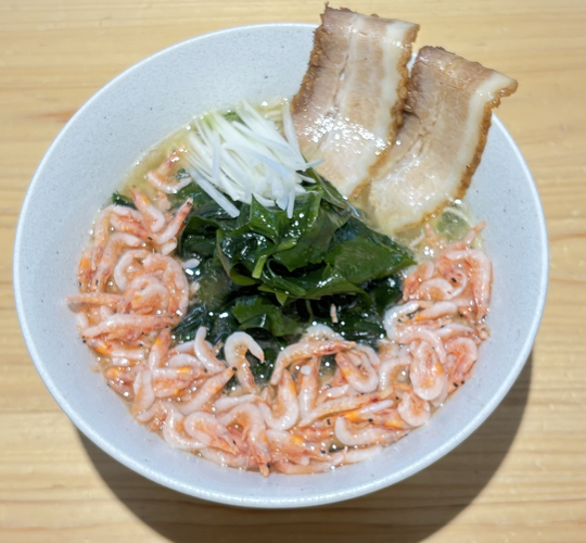 今が旬！鳴門わかめと桜えびの春ラーメン