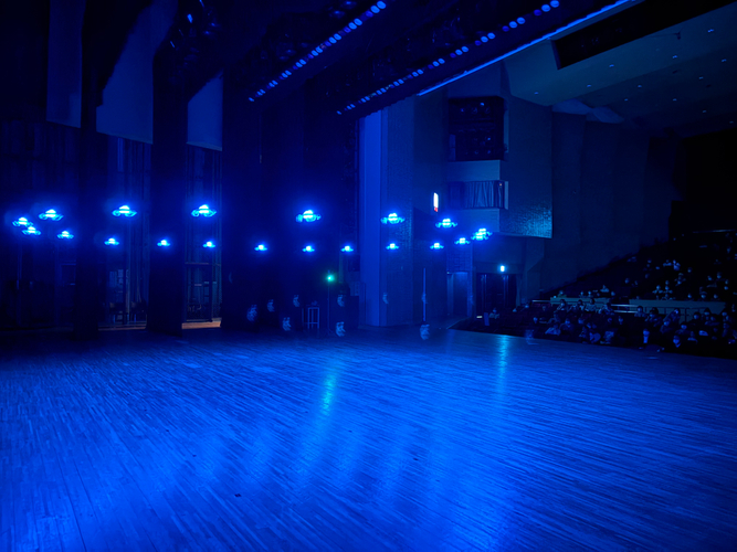 屋内ドローンショー(2)