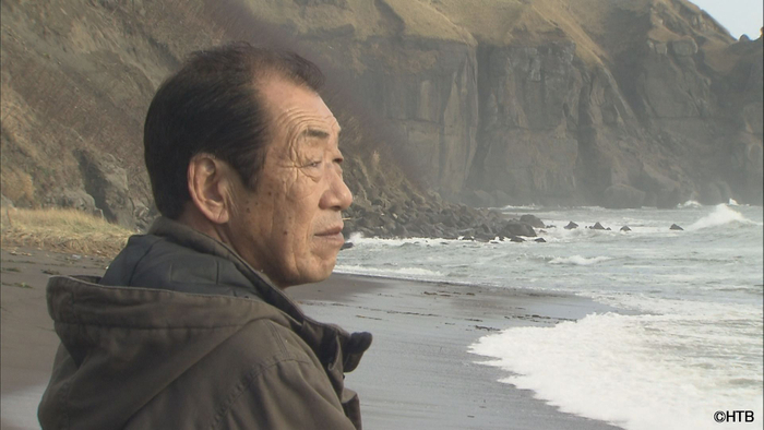 テレメンタリー「赤潮」廃業の危機を訴える漁師(C)HTB