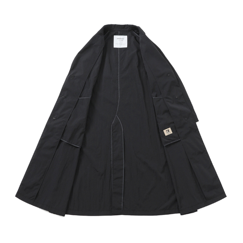 ラグジュリーなはっ水タフタ素材