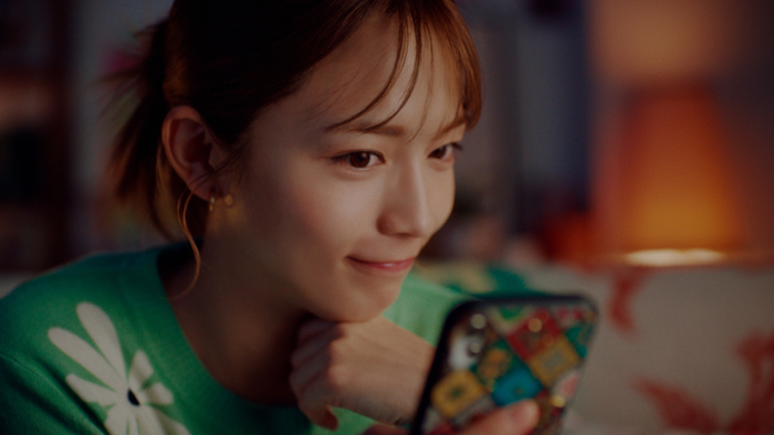 Qoo10「メガ割」新TV‐CM 『まずはメガ割見てみなきゃ』続編 4