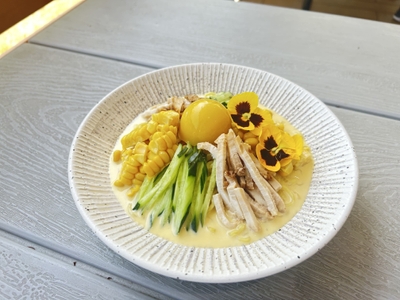 コ~ンな冷やし中華はじめました!