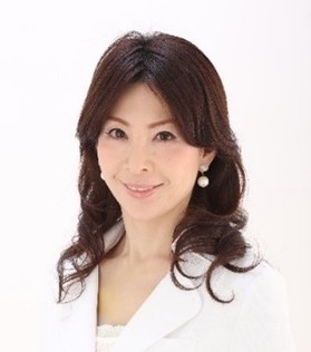 小林 暁子(こばやし あきこ)先生