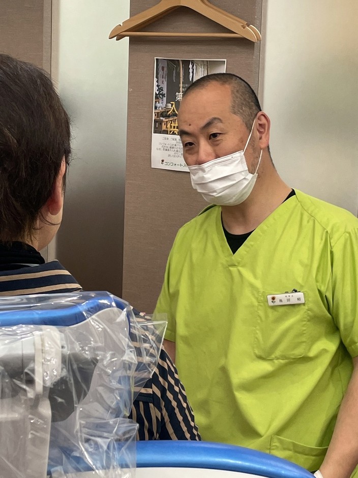 5.診療中の池田院長