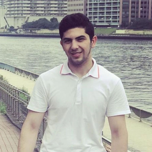 ウズベキスタン現地旅行会社 Ochilov Shakhzodjonさん