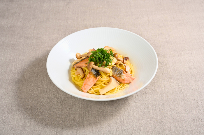 銀鮭ときのこの味噌バターパスタ