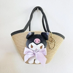 サンリオキャラクターのぬいぐるみ付カゴバッグ。いやしのキャラクターが存在感抜群のバッグです。