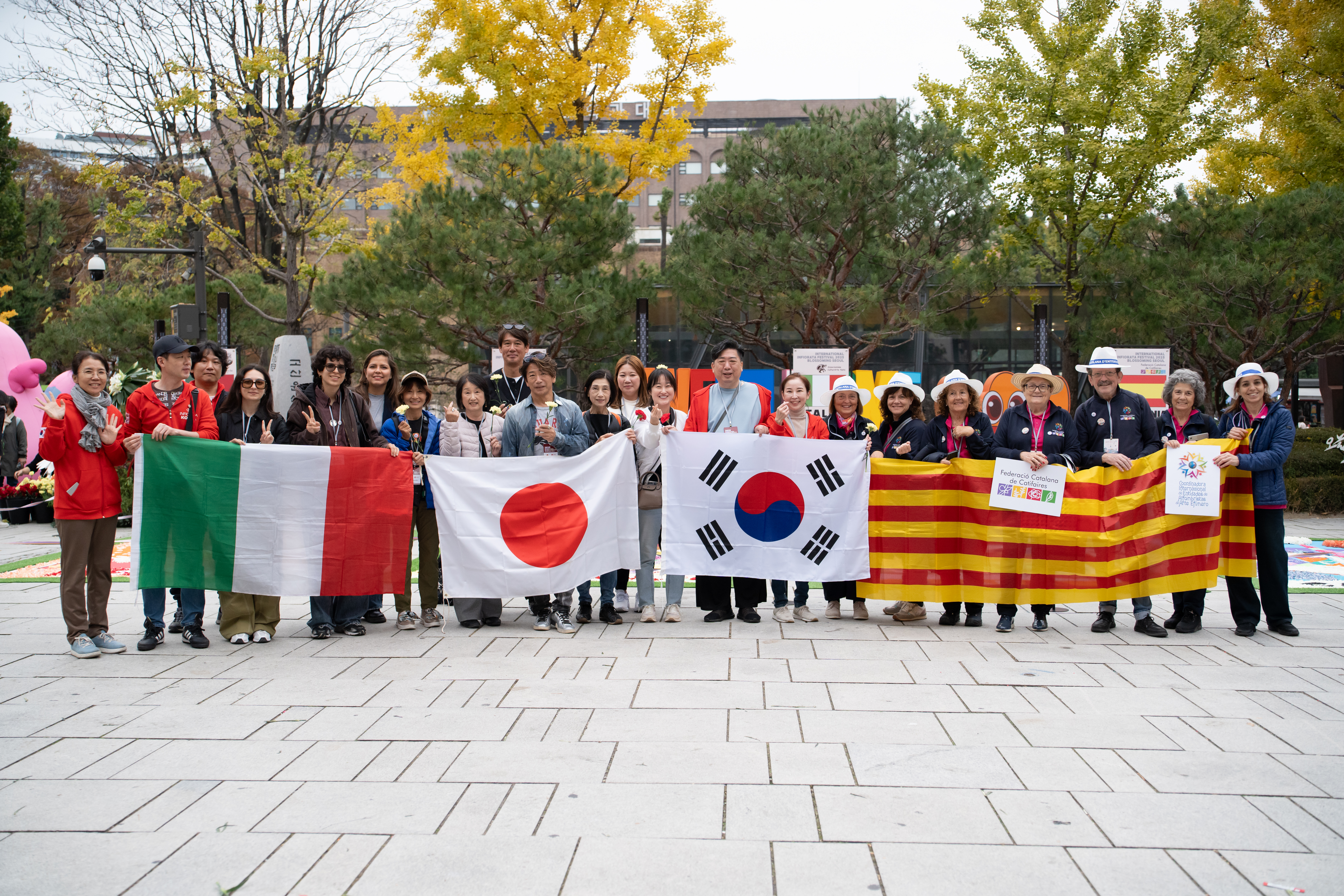 参加5ヶ国集合写真