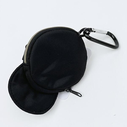 スヌーピーのキャップ型ポーチ