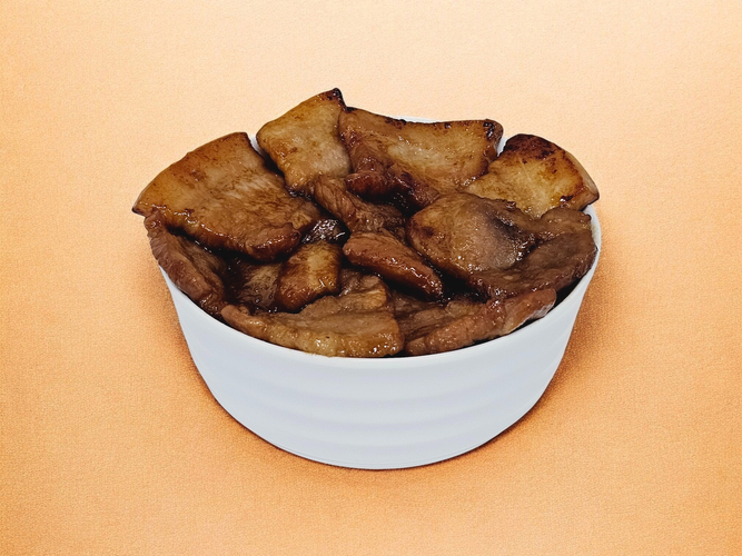 かみふらのポークの厚切り豚丼も半額