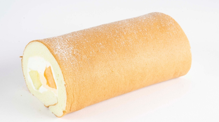 近大ICTメロンを使用した「季節の堂島ロール～2種のメロン」