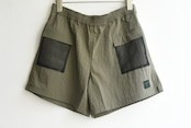 「MINIMUM MESH SHORTS +ADD FLAP」：Khaki