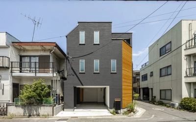 都心12坪に「やりたいこと」を凝縮！防音ピアノ室やワークスペース、ガレージを備えた、趣味と暮らしが調和するコンパクトハウスが完成