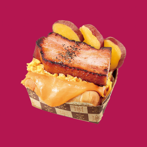 押上【手づくりのデリとパン cafe cocona】 おさつとたまごのよくばりトースト 厚切りベーコン