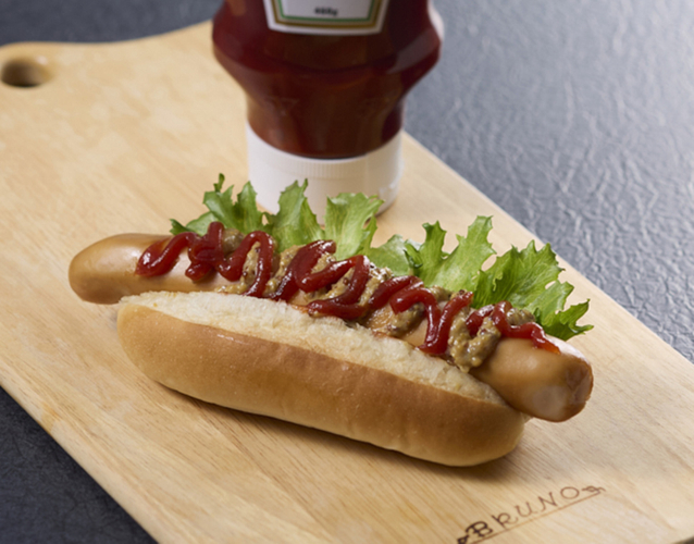 プレーンドドッグ(セミハードタイプのロールパン)*1