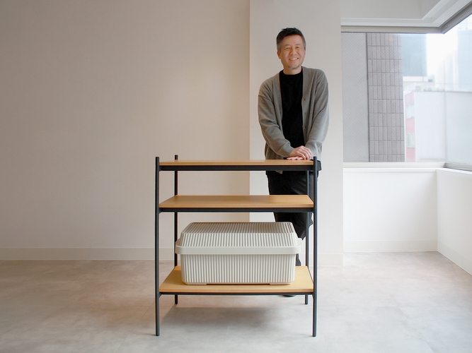 Shelving System と 三宅一成氏