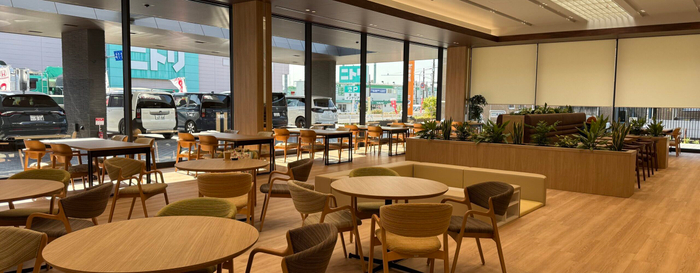 Honda Cars 埼玉中 岩槻店 新店舗内観