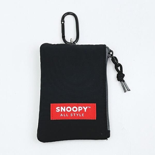 スヌーピーのパスポーチ