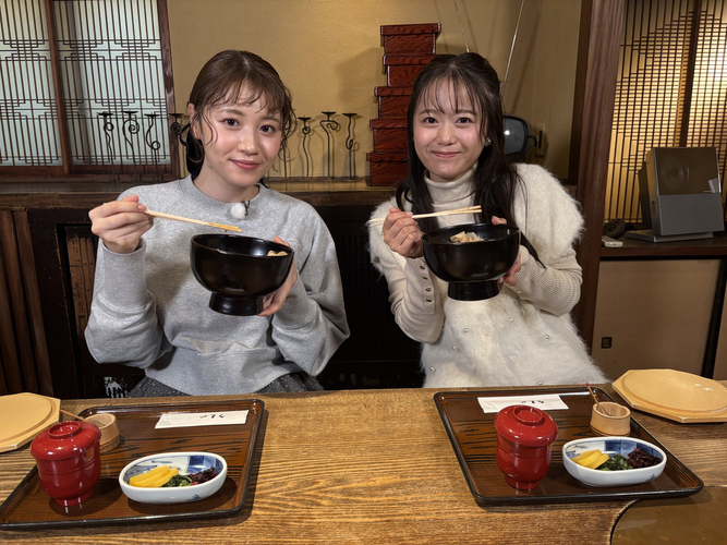 塚本恋乃葉、岡本愛衣（HOMEアナウンサー）