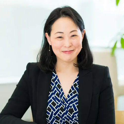 AZX Professionals Group パートナー弁護士 雨宮 美季 氏