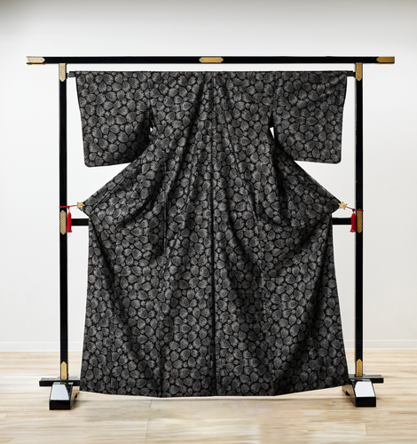 本場奄美大島紬「いちご」