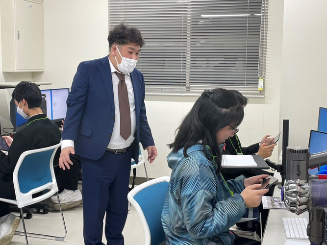 ゲームが学べるゲーム工学研究室も訪問しました