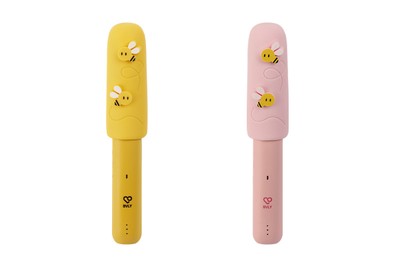 左より、イエロー、ピンクの2色展開