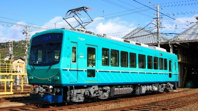 ２０２３年にリニューアルした７１１号車