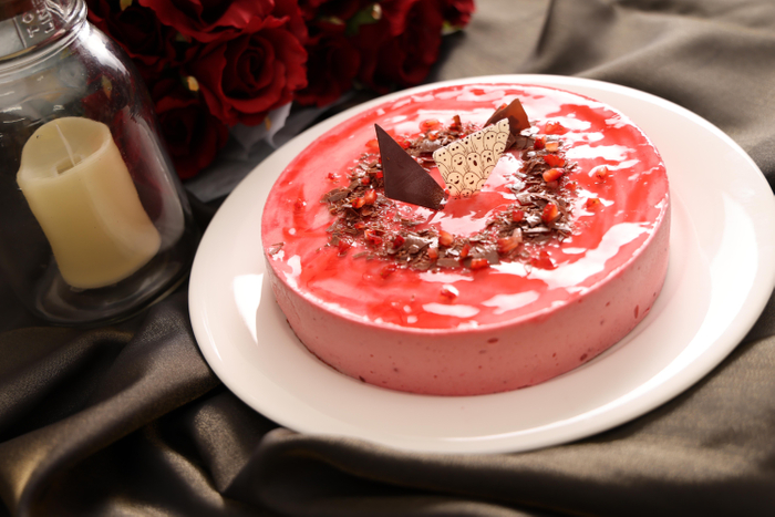 吸血鬼の微笑み ～ブラッディフランボワーズムース