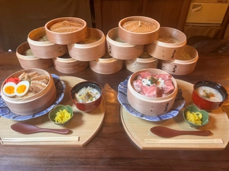 天神橋筋六丁目に「蒸籠おこわ」オープン
蒸し立て餅米のもっちもち食感を楽しむランチ