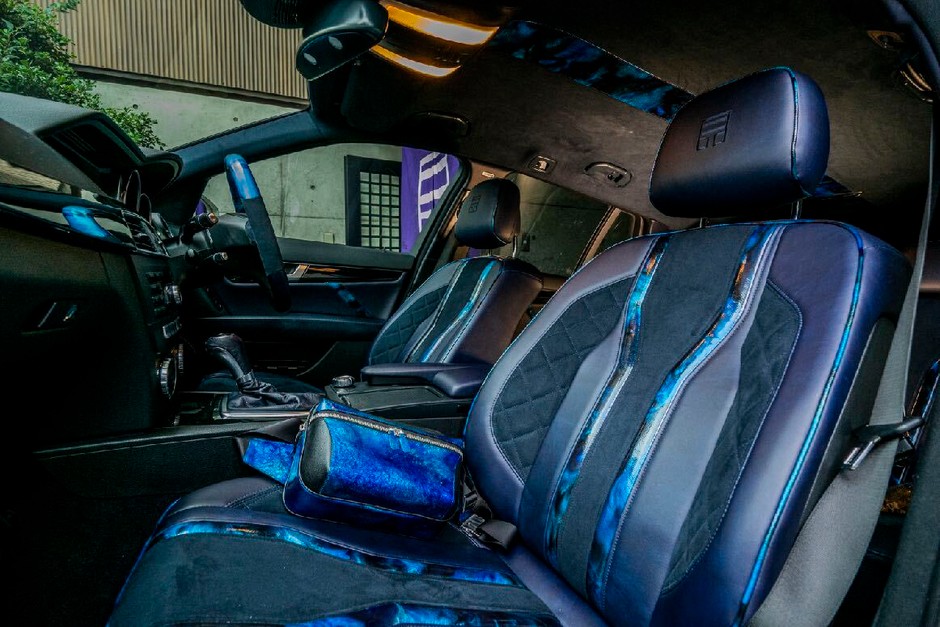自動車・クルーザー等内装への素材展開