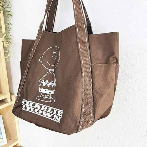 スヌーピーのバッグ