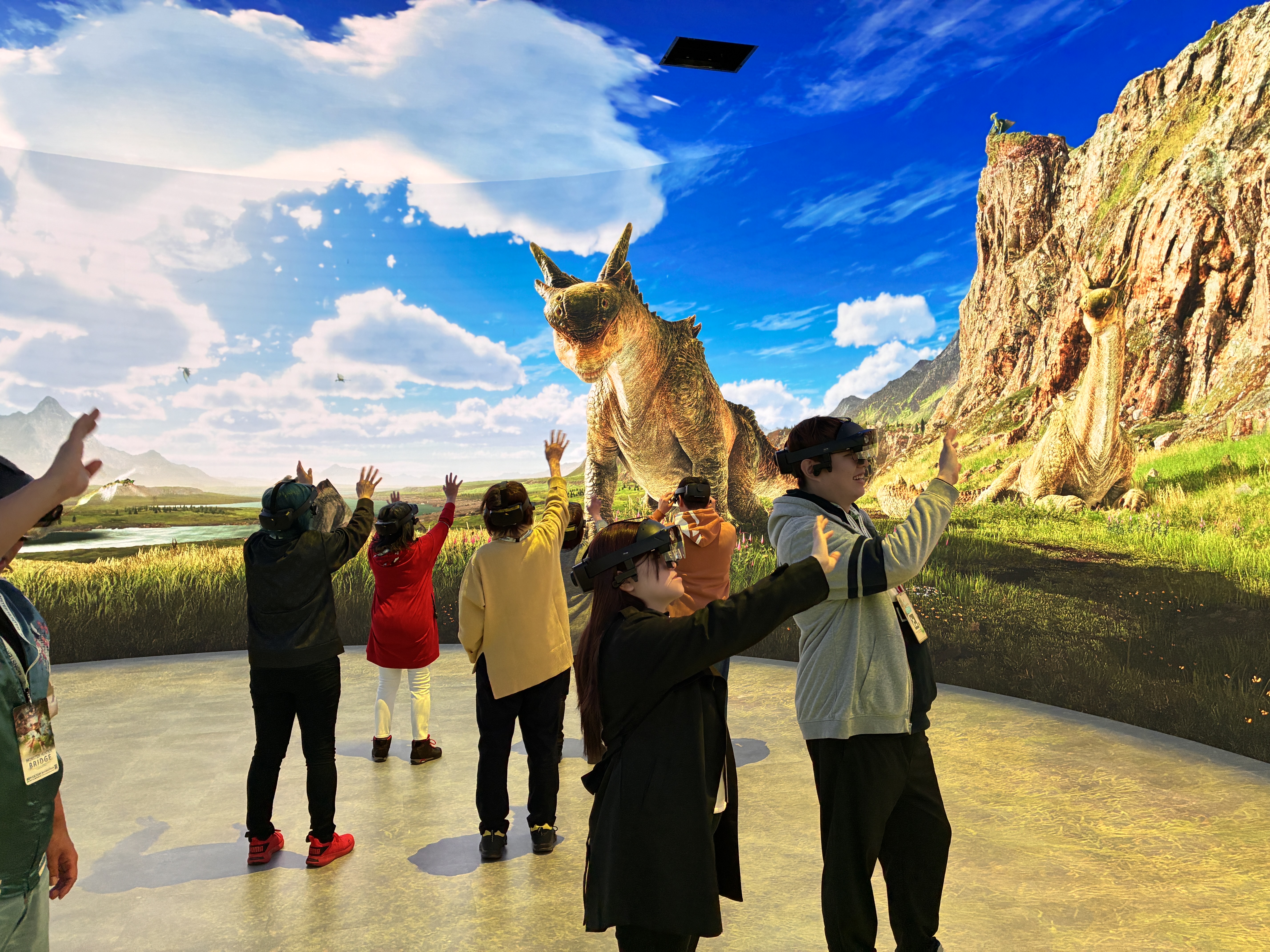 ▲「モンスターハンター ブリッジ」体験の様子