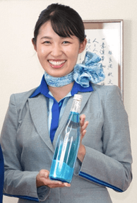 濱田 栞氏