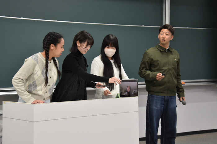 オンラインで発表も