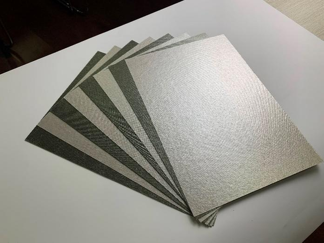 図. マイカ絶縁体の製品画像