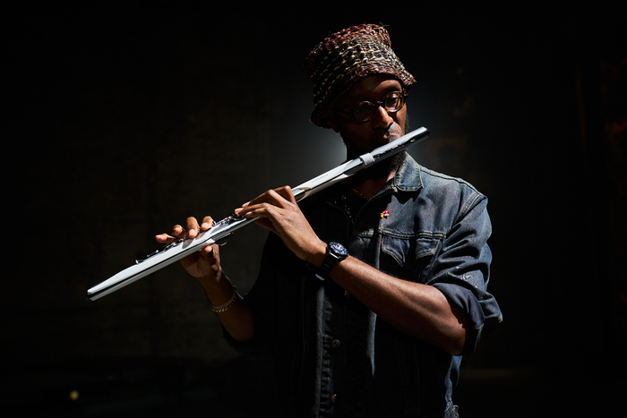 『Aerophone Brisa』　演奏イメージ (2)