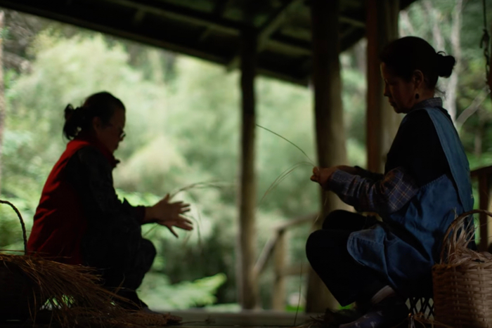 「森の工房での民具づくり」