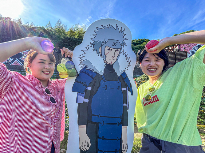 ▲水風船でびしょ濡れになれ！