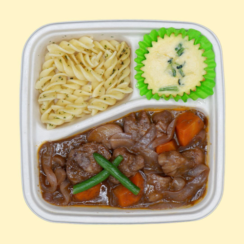 豚モモ肉の赤ワイン煮