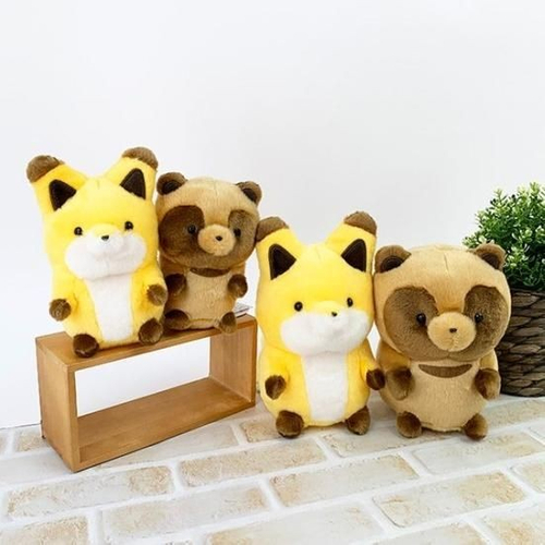 タヌキとキツネグッズ特集