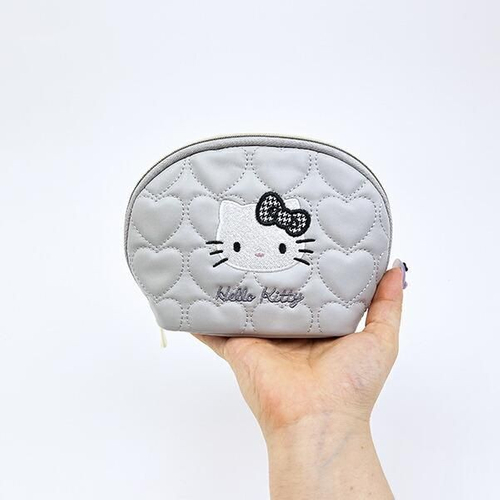 サンリオのポーチ