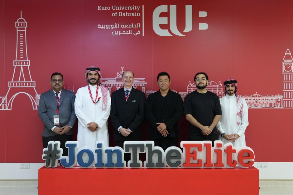 Euro University of Bahrain 大学キャンパスにて
