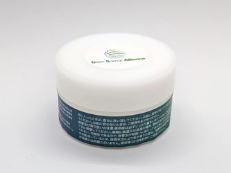 GSアライアンスが、グリーンケミストリーにも使われる、 天然深共晶溶媒(NADES：Natural Deep Eutectic Solvents)を 用いた美容液を開発