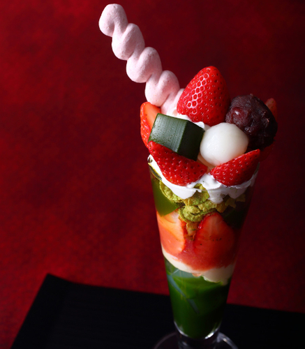 いちご抹茶パフェ