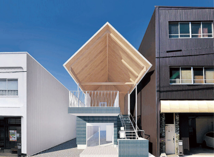 新店舗外観 1Fあらき 2F鶏とまつば